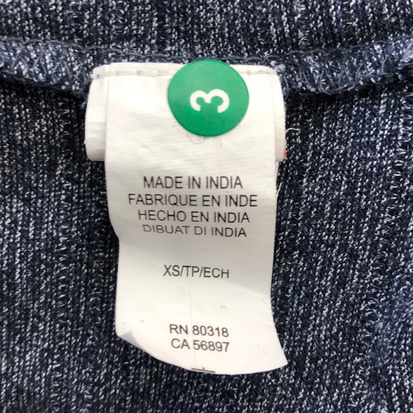 Lucky Brand Blue Button Front Flutter Sleeve Top - Picture 6 of 8